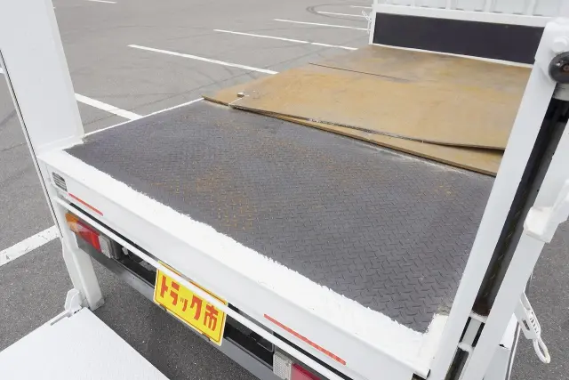 三菱 キャンター 2PG-FDA50(4WD)の写真25