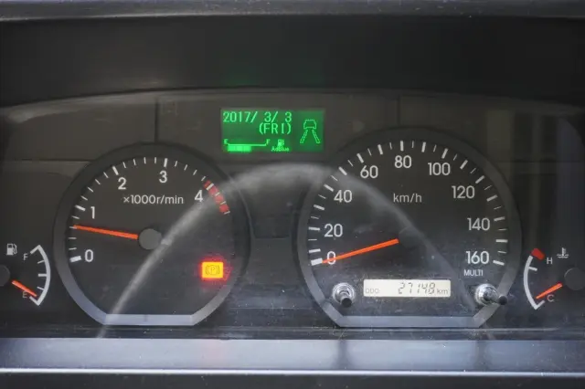 日産 アトラス 2RG-AKR88AD(2WD)の写真4