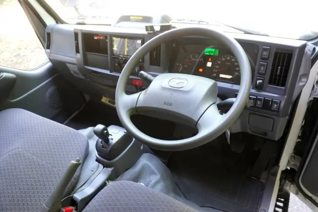 マツダ タイタン 2PG-LHS88A(4WD)の写真3