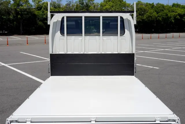 マツダ タイタン 2PG-LHS88A(4WD)の写真5
