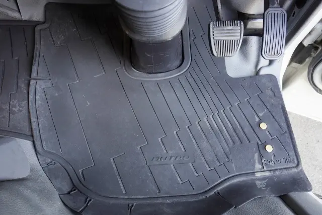 日野 デュトロ TKG-XZU605M(2WD)の写真40