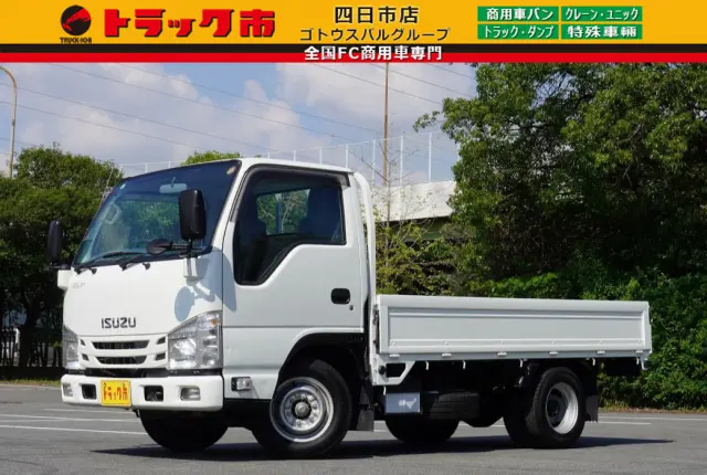 いすゞ エルフ 2RG-NHR88A(2WD)の写真1