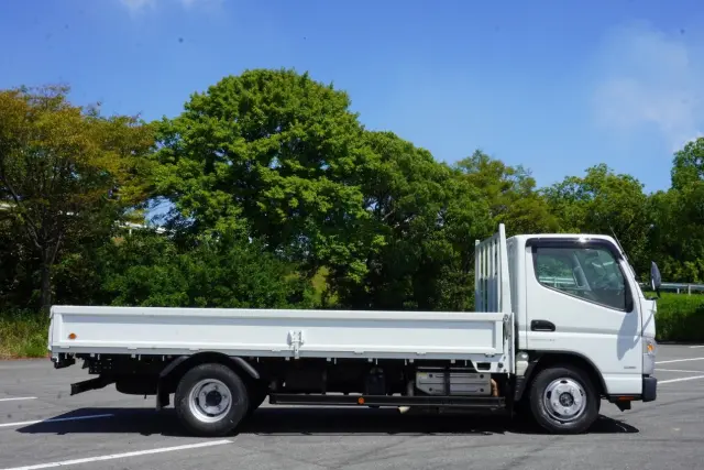 三菱 キャンター TPG-FGA20(4WD)の写真9