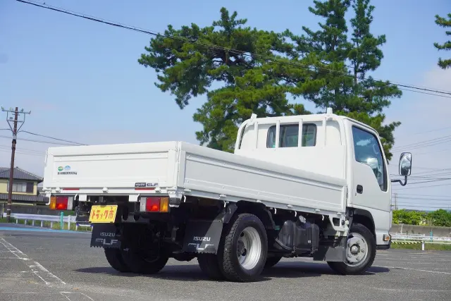 いすゞ エルフ TPG-NJR85A(2WD)の写真2