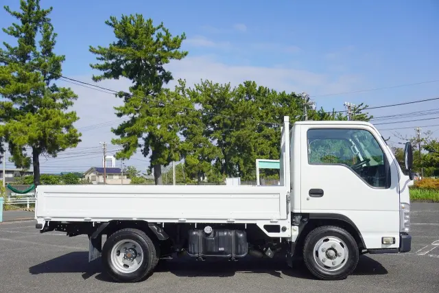 いすゞ エルフ TPG-NJR85A(2WD)の写真10