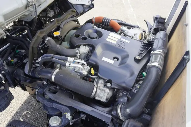 いすゞ エルフ TPG-NJR85A(2WD)の写真22