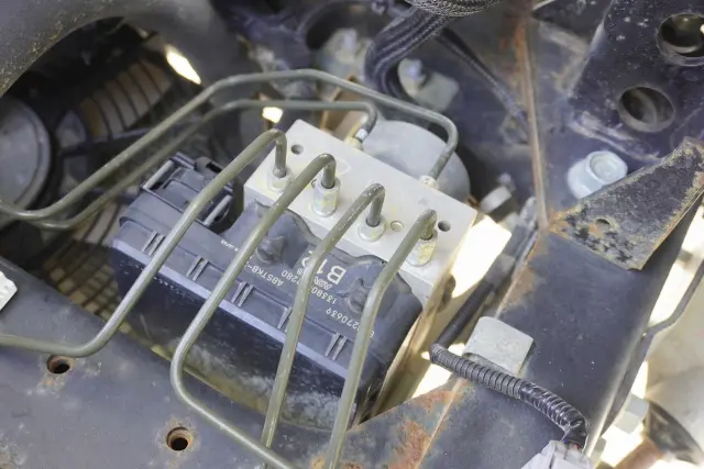 いすゞ エルフ TPG-NJR85A(2WD)の写真26