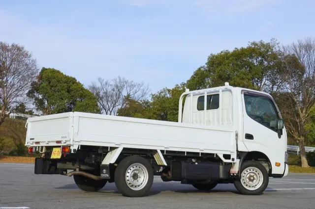 トヨタ ダイナ LDF-KDY281(4WD)の写真2