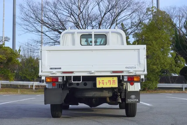 トヨタ ダイナ LDF-KDY281(4WD)の写真11