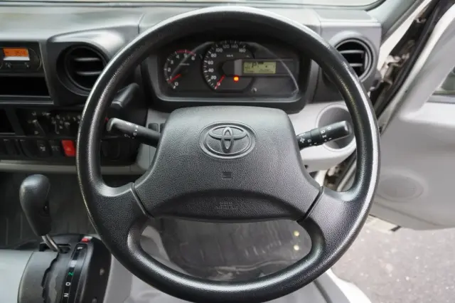 トヨタ ダイナ LDF-KDY281(4WD)の写真39