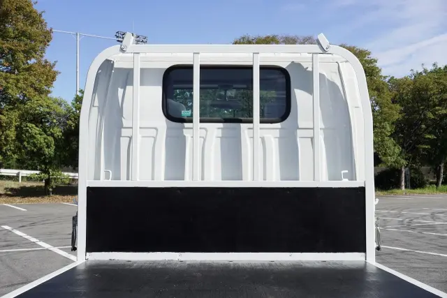 いすゞ エルフ TRG-NJR85A(2WD)の写真20