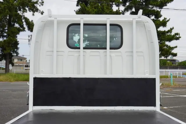 いすゞ エルフ TRG-NJR85A(2WD)の写真20