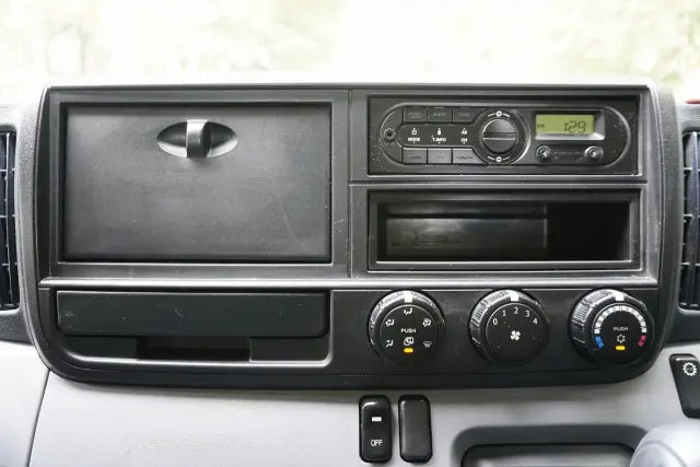 三菱 キャンター TPG-FDA00(4WD)の写真45