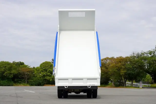 三菱 キャンター TKG-FBA30(2WD)の写真20