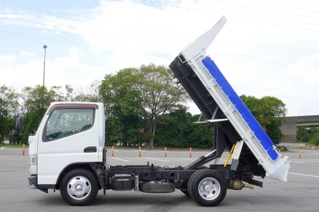 三菱 キャンター TKG-FBA30(2WD)の写真22