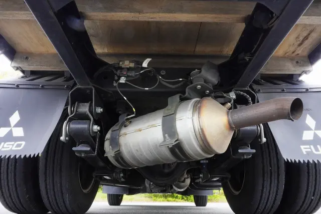 三菱 キャンター TPG-FBA00(2WD)の写真6