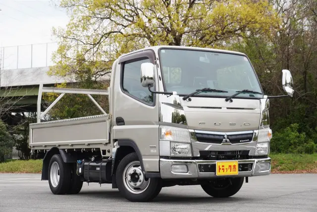 三菱 キャンター TPG-FBA00(2WD)の写真8