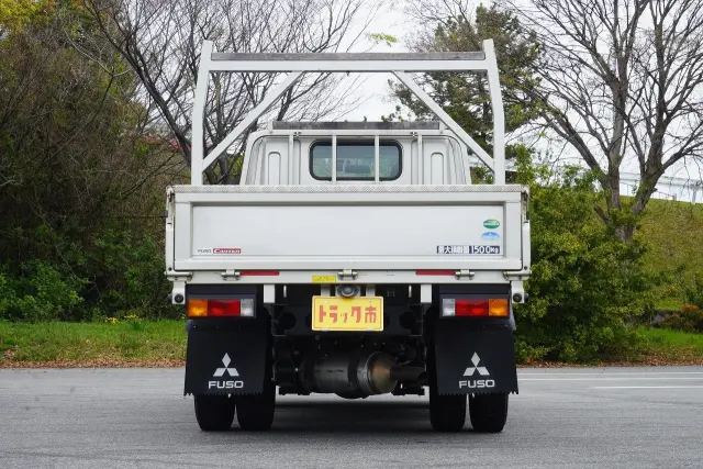 三菱 キャンター TPG-FBA00(2WD)の写真10