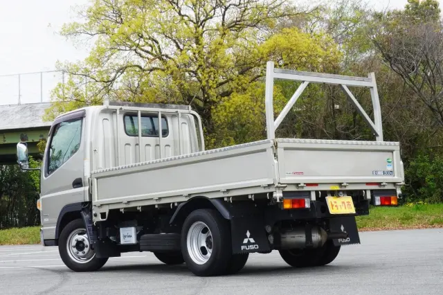 三菱 キャンター TPG-FBA00(2WD)の写真11