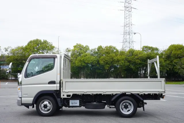 三菱 キャンター TPG-FBA00(2WD)の写真12