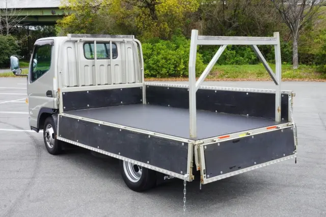 三菱 キャンター TPG-FBA00(2WD)の写真17