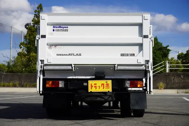 日産 アトラス TKG-SZ2F24(2WD)の写真10