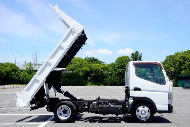 三菱 キャンター TKG-FBA30(2WD)の写真17