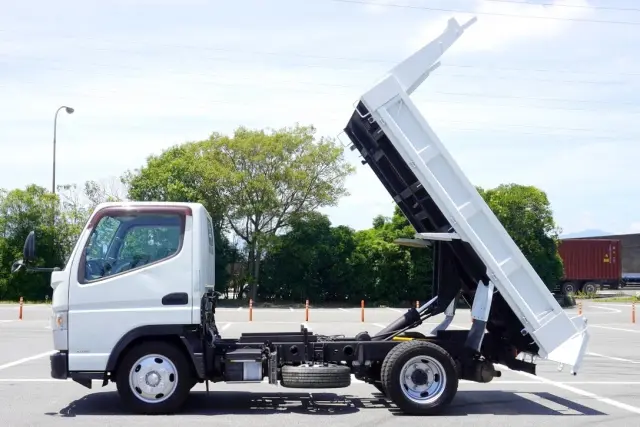 三菱 キャンター TKG-FBA30(2WD)の写真21