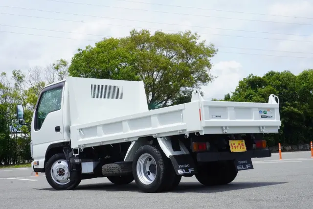 いすゞ エルフ TKG-NKS85AD(4WD)の写真13