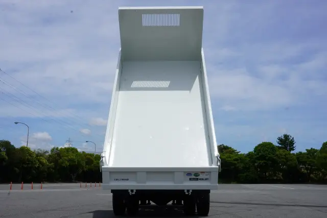 いすゞ エルフ TKG-NKS85AD(4WD)の写真17