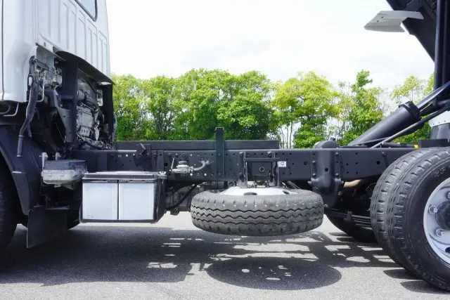 いすゞ エルフ TKG-NKS85AD(4WD)の写真28