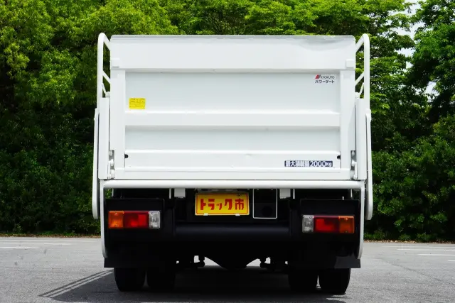 トヨタ ダイナ TPG-XZC605(2WD)の写真10