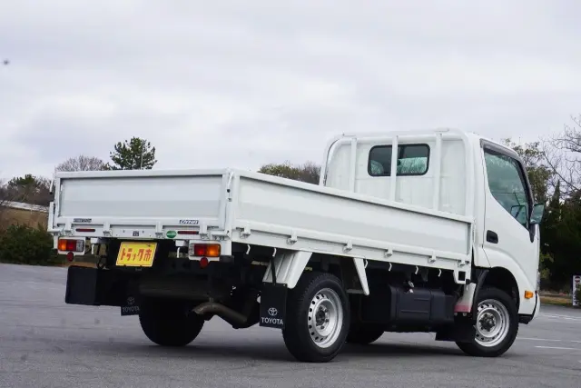 トヨタ ダイナ LDF-KDY281(4WD)の写真2