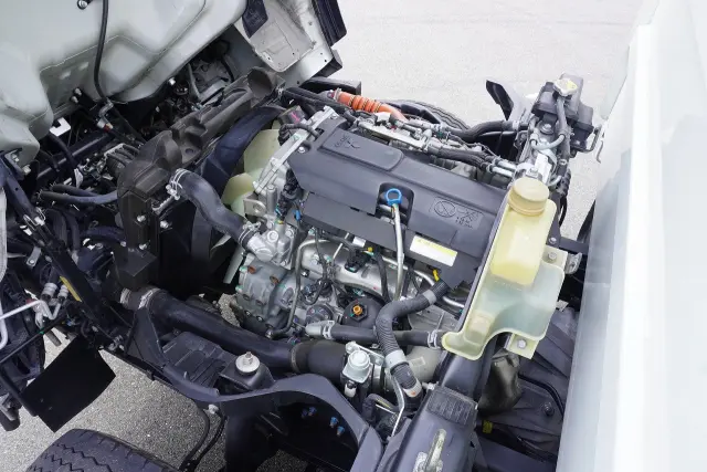 三菱 キャンター 2PG-FBA30(2WD)の写真18