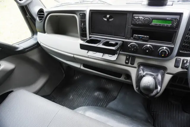 三菱 キャンター 2PG-FBA30(2WD)の写真41