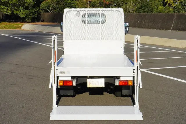 日産 アトラス TKG-SZ2F24(2WD)の写真18