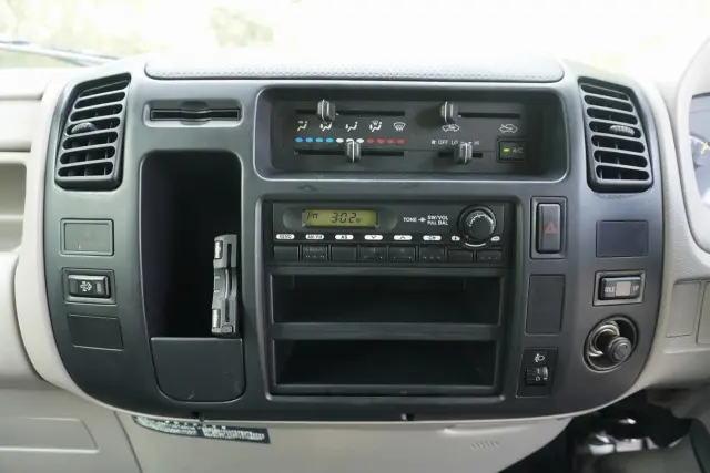 トヨタ ダイナ LDF-KDY241V(2WD)の写真42