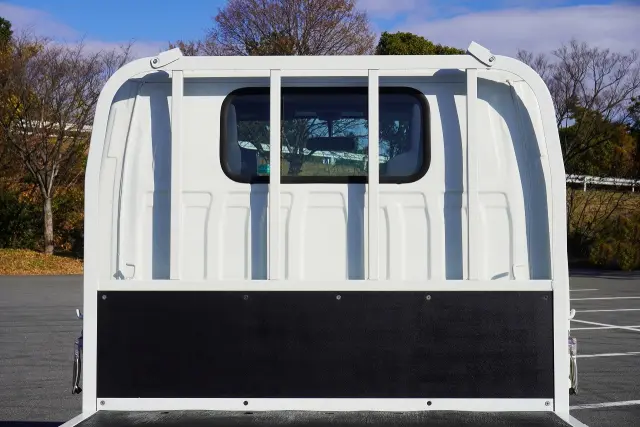 いすゞ エルフ 2RG-NHR88A(2WD)の写真20