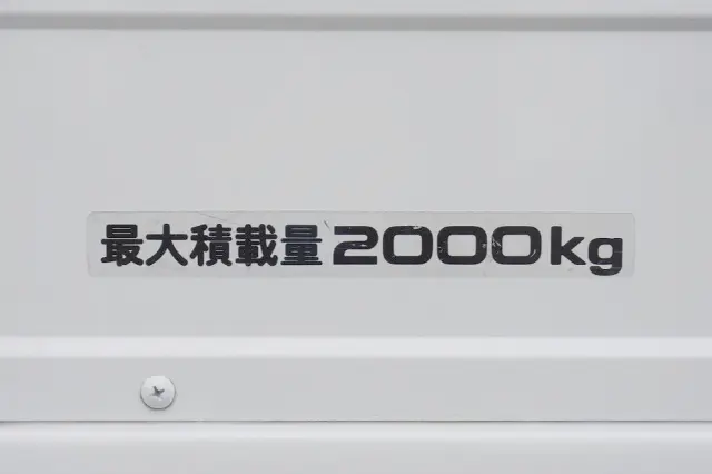 いすゞ エルフ TRG-NJR85A(2WD)の写真7