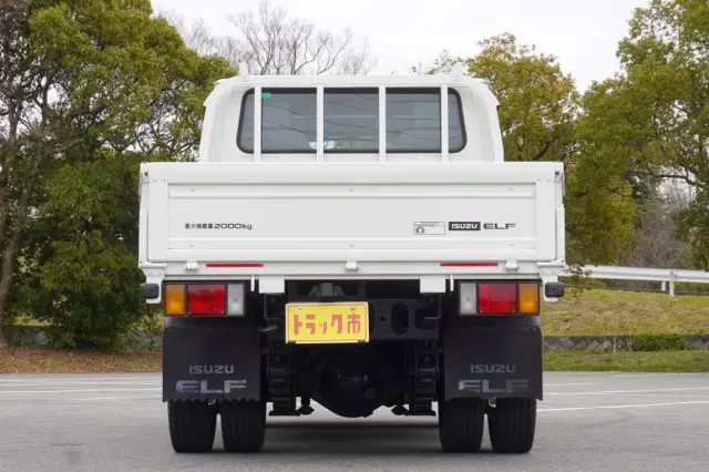 いすゞ エルフ TRG-NJR85A(2WD)の写真11