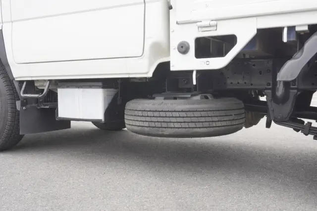 いすゞ エルフ TRG-NJR85A(2WD)の写真23