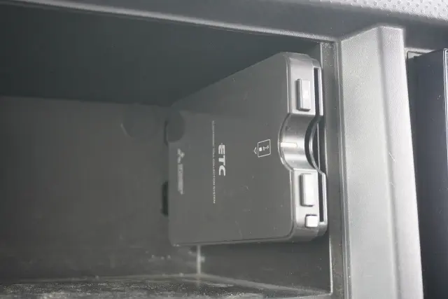 いすゞ エルフ TRG-NJR85A(2WD)の写真42