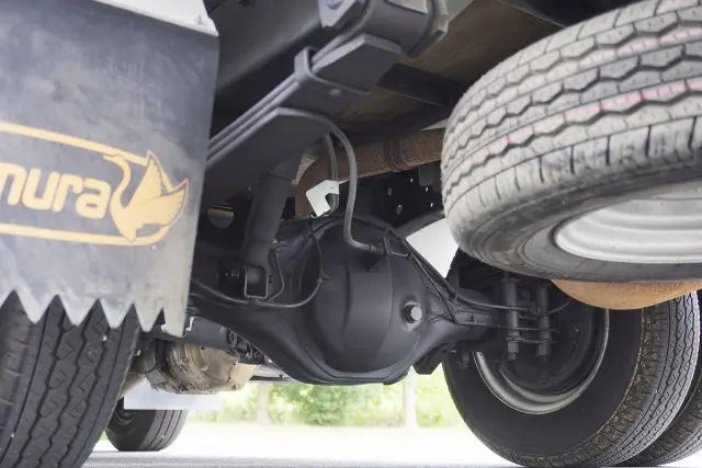 いすゞ エルフ TPG-NHR85AN(2WD)の写真26