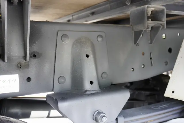 いすゞ エルフ TPG-NHR85AN(2WD)の写真30