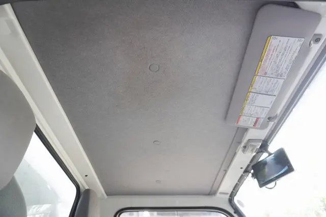 いすゞ エルフ TPG-NHR85AN(2WD)の写真45