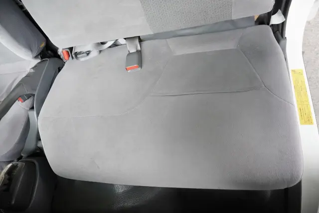 いすゞ エルフ TPG-NHR85AN(2WD)の写真47