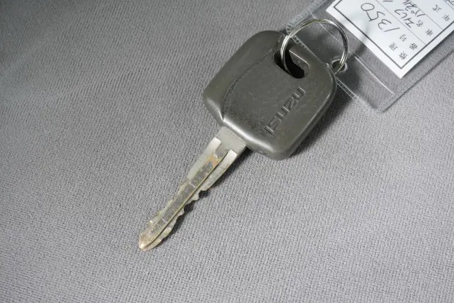 いすゞ エルフ TPG-NHR85AN(2WD)の写真49