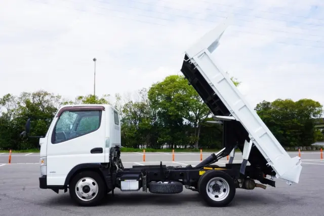 三菱 キャンター TPG-FBA30(2WD)の写真19
