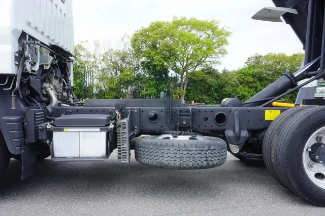 三菱 キャンター TPG-FBA30(2WD)の写真31