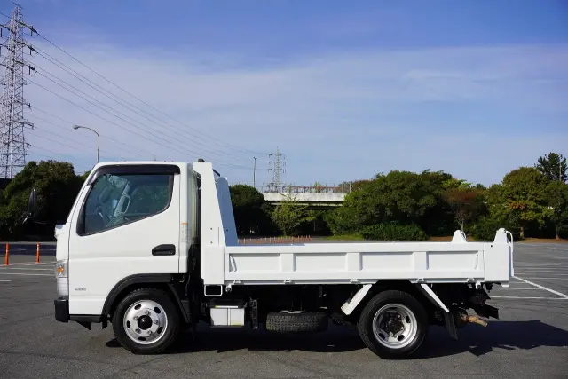 三菱 キャンター TPG-FBA30(2WD)の写真14